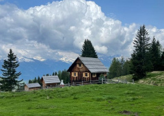 Diese urige perfekt gelegene Hütte ist sehr zu empfehlen